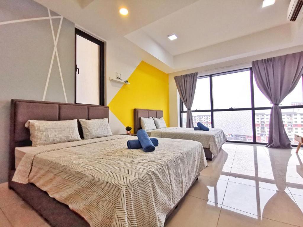 Eminent Stay - Icon City, Петалинг Джая Екстериор снимка